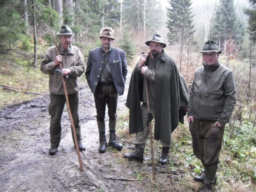 HF Hofmann Günther, ÖJGV Richterreferent Peter Hübler, LR Johann Gissing und ZW Dr. Georg Urak