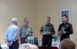 Prüfungssieger Ansgar Weck mit Bella vom Keltenbogen - 500. Gebrauchsprüfung des Vereins Dachsbracke e.V.